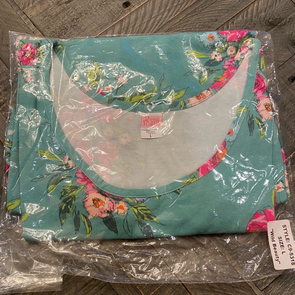 Women’s Tank Top - Large Ricrac & Ruffles - NIB 🐶🚭